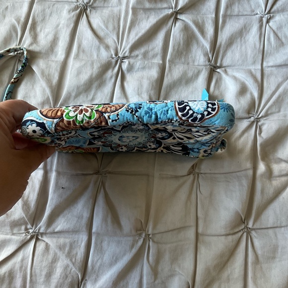 Vera Bradley pouch - Picture 13 of 13